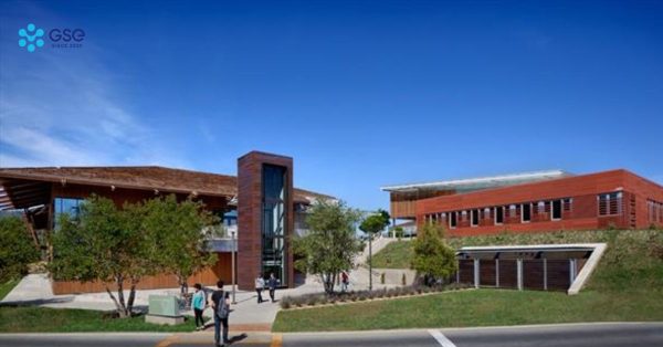 Học tại Peninsula College với chi phí chỉ 300 triệu, tại sao không?