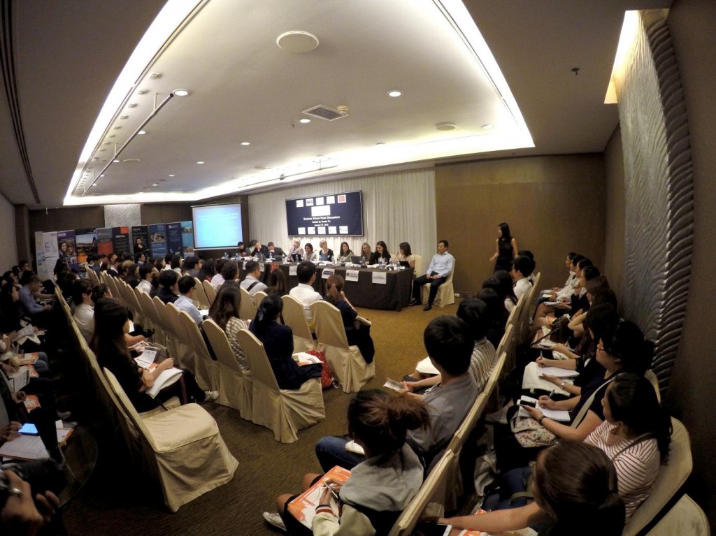 Hội thảo định hướng nghề nghiệp tại đại học Ngoại thương HCM