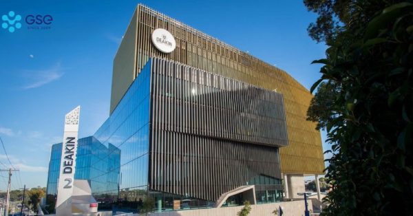 Học bổng Pathway to Victoria Scholarships 2,500 AUD từ Deakin College