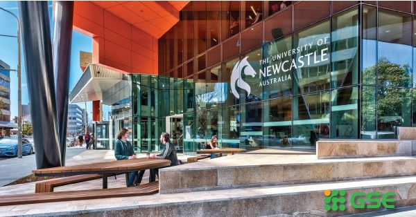 Đại học Newcastle, Úc mở cửa trường học trở lại vào tháng 8/2020