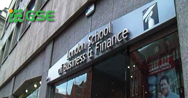 Học bổng du học Sing từ London School of Business and Finance