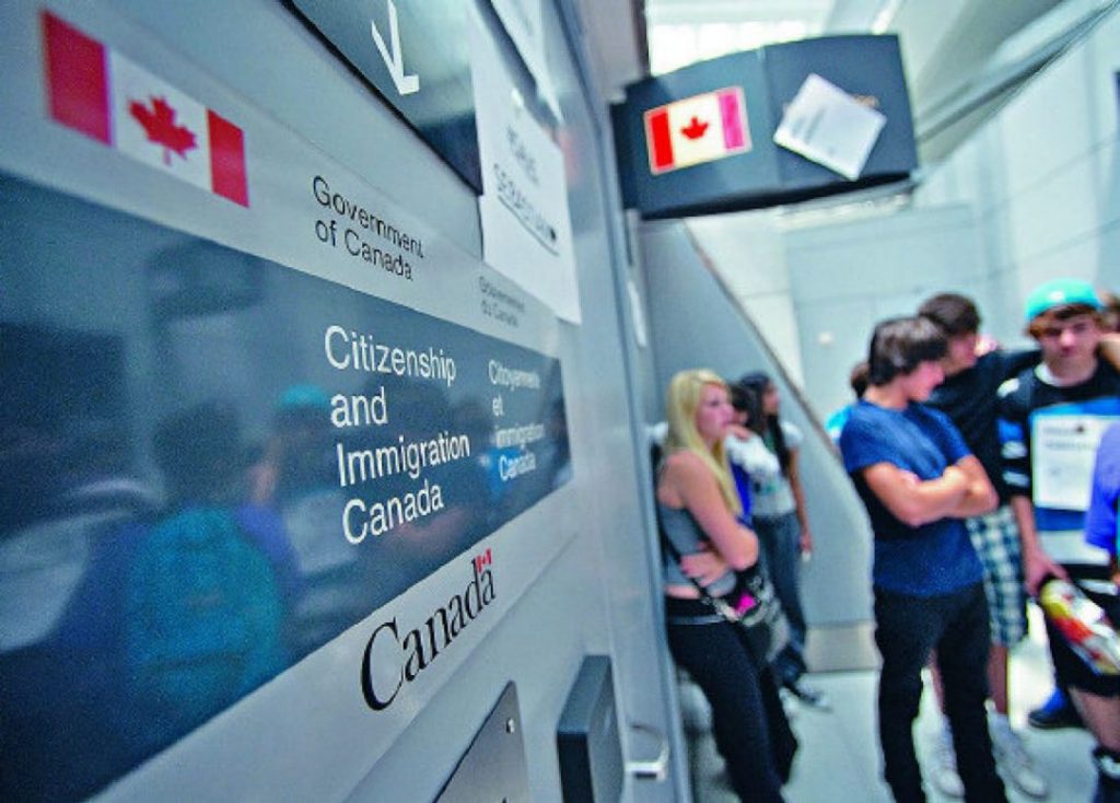 Chương trình SDS – Con đường vững chắc tới Canada