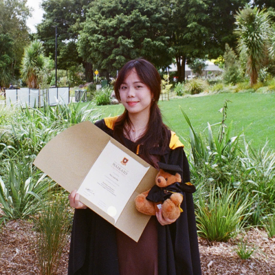 Phó Thùy Linh