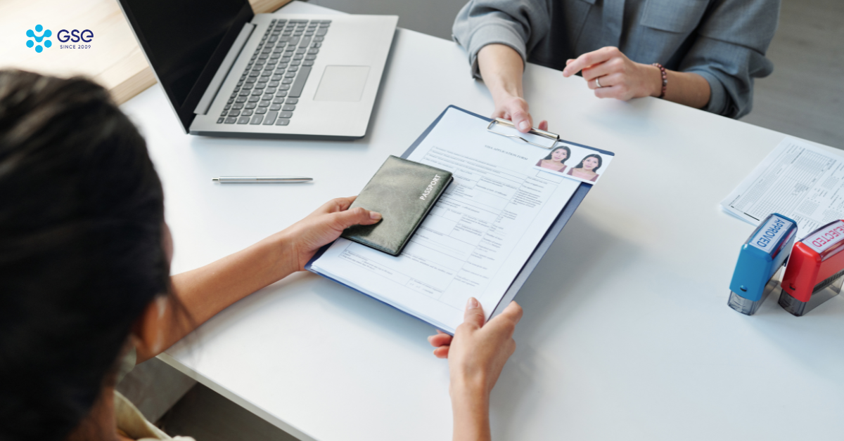Tăng phí xin visa du học 